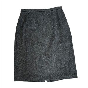 ILyse Hart 100% Wool Pencil Skirt